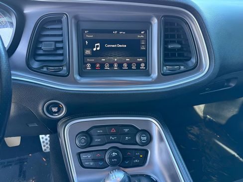 Used 2020 Dodge Challenger R/T w/ Driver Convenience Group image 7