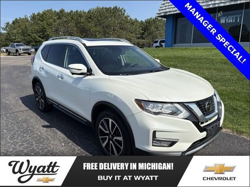 Used 2019 Nissan Rogue SL image 1
