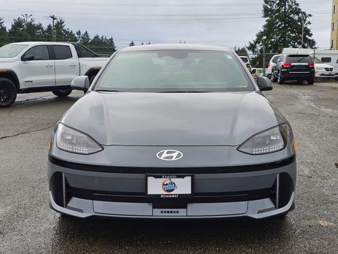 Used 2023 Hyundai Ioniq 6 SE image 2