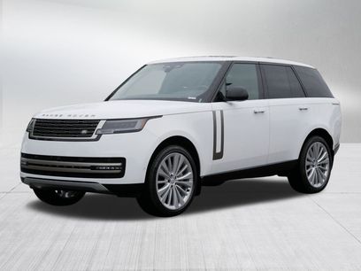 New 2025 Land Rover Range Rover SE