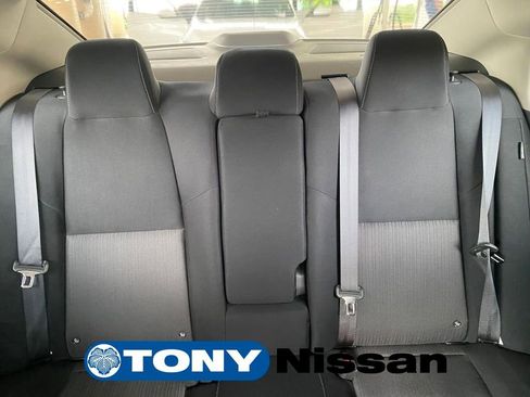 Used 2020 Nissan Sentra SV image 18