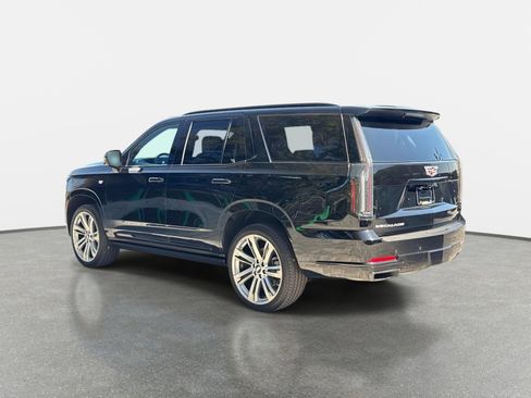 Used 2026 Cadillac Escalade Platinum Sport AWD/4WD image 5