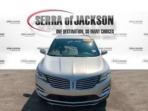 Used 2015 Lincoln MKC FWD image 3