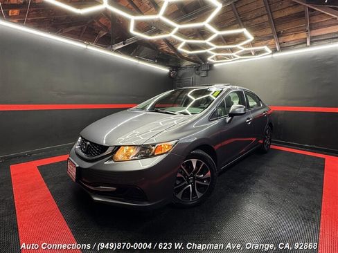Used 2013 Honda Civic EX image 2
