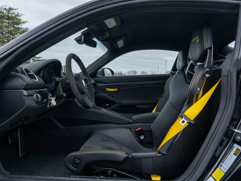 Certified 2025 Porsche 718 Cayman GT4 RS w/ Weissach Package image 25