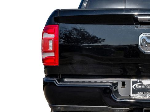 Used 2019 RAM 2500 Limited image 52