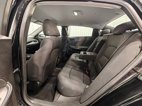 Used 2023 Chevrolet Malibu LT image 24