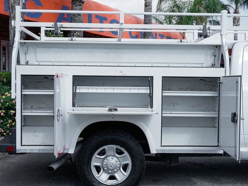 Used 2019 RAM 2500 Tradesman image 11