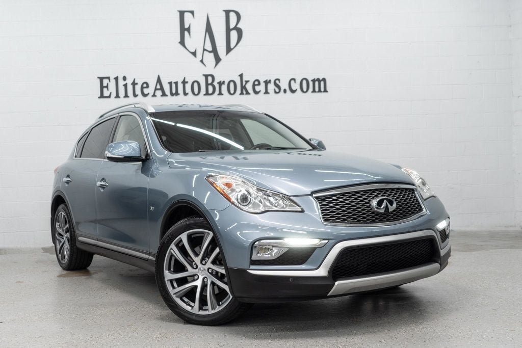 Used 2017 INFINITI QX50 2WD w/ Deluxe Touring Package image 43