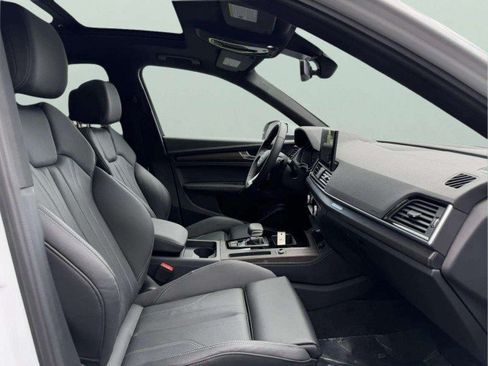 Certified 2025 Audi Q5 2.0T Premium Plus w/ Premium Plus Package AWD/4WD image 29