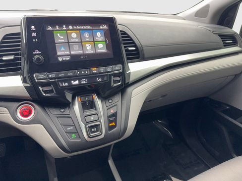 Used 2019 Honda Odyssey EX image 24
