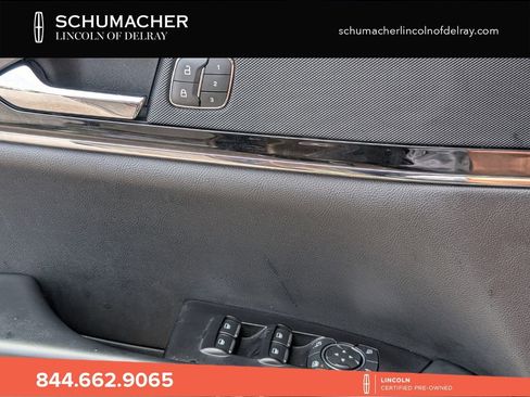 Used 2022 Lincoln Nautilus FWD image 25