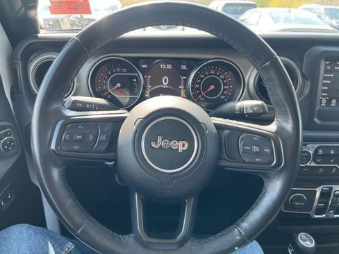 Used 2021 Jeep Gladiator Sport AWD/4WD image 20