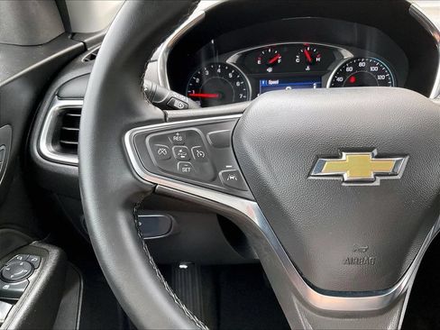 Used 2024 Chevrolet Equinox LT AWD/4WD image 22