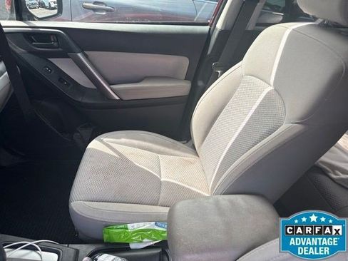 Used 2016 Subaru Forester 2.5i Premium AWD/4WD image 10
