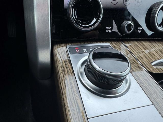 Used 2019 Land Rover Range Rover Supercharged AWD/4WD image 31
