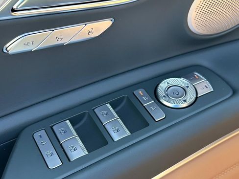 New 2026 Genesis GV80 2.5T Prestige image 17