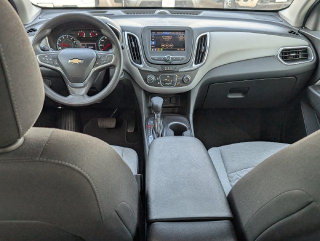 Used 2022 Chevrolet Equinox LS FWD image 18