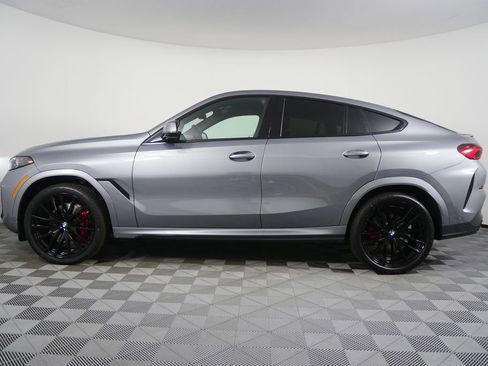 New 2026 BMW X6 xDrive40i w/ Climate Comfort Package image 7