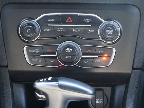 Used 2021 Dodge Charger R/T w/ Performance Handling Group RWD image 21