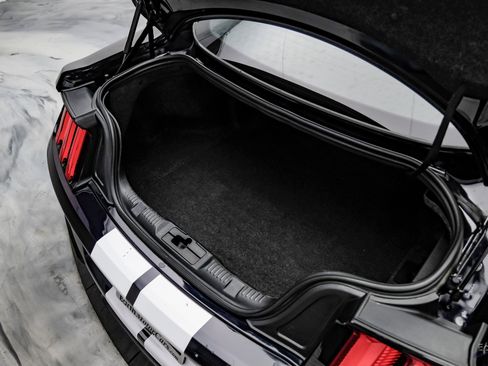 Used 2022 Ford Mustang Shelby GT500 w/ Technology Package image 88