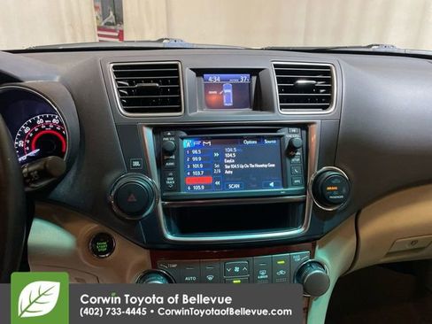 Used 2013 Toyota Highlander Limited image 13