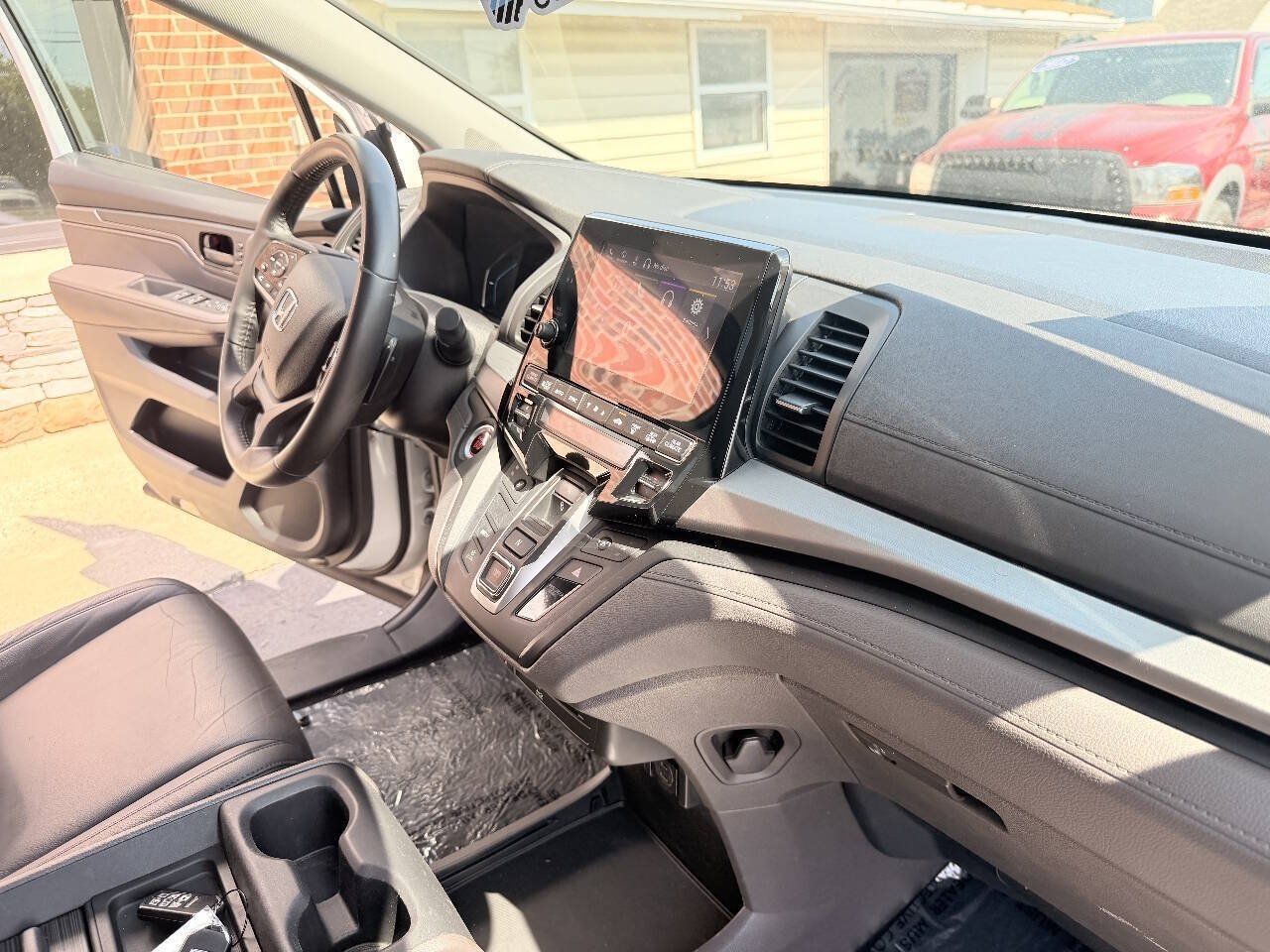 Used 2018 Honda Odyssey EX-L image 19