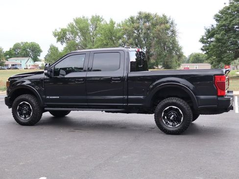 Used 2021 Ford F250 Lariat AWD/4WD image 8