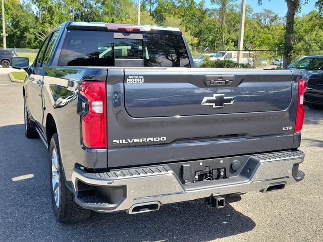 Certified 2021 Chevrolet Silverado 1500 LTZ w/ Technology Package AWD/4WD image 15