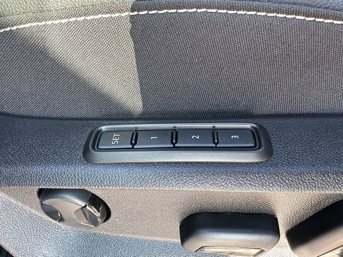 New 2026 Volkswagen Atlas Cross Sport SEL image 24