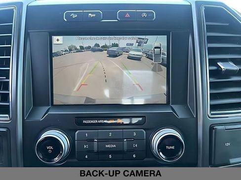 Used 2018 Ford F150 Lariat w/ Equipment Group 502A Luxury AWD/4WD image 29