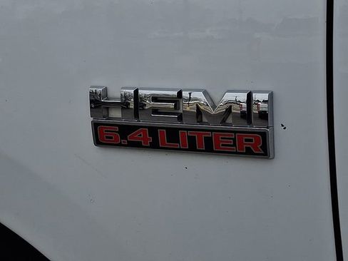 Used 2017 RAM 2500 Tradesman w/ Snow Chief Group image 31