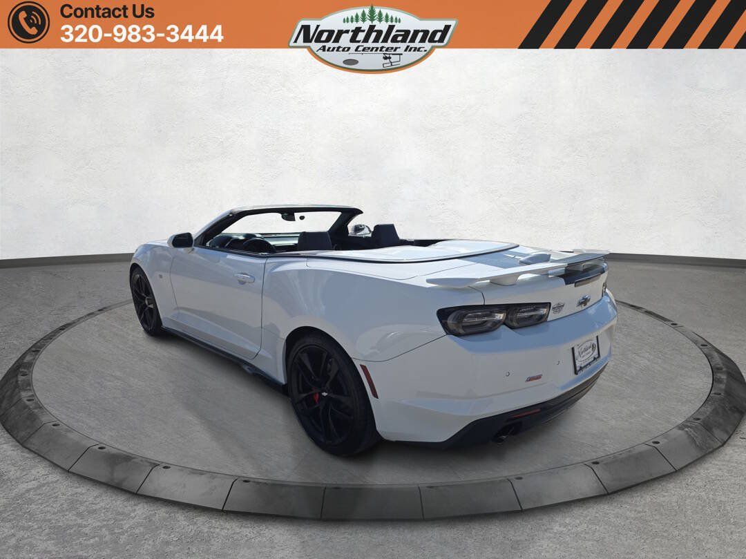 Used 2023 Chevrolet Camaro SS RWD image 7