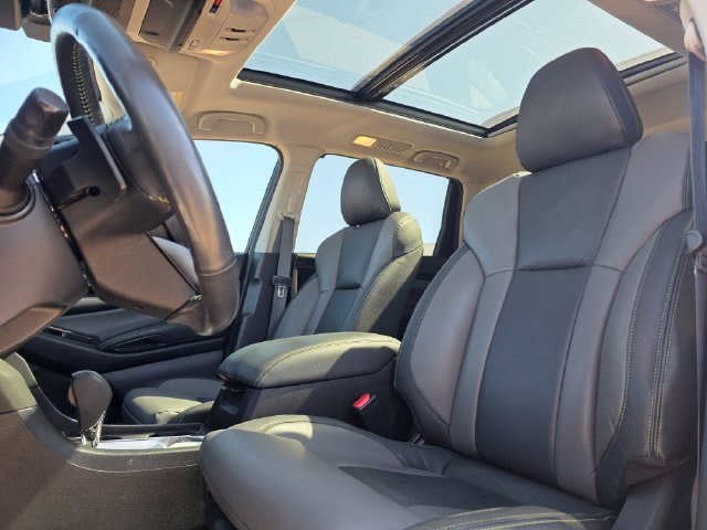Used 2023 Subaru Ascent Onyx Edition Limited AWD/4WD image 27