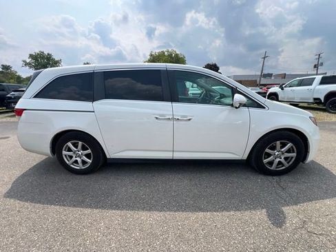 Used 2017 Honda Odyssey EX-L image 4