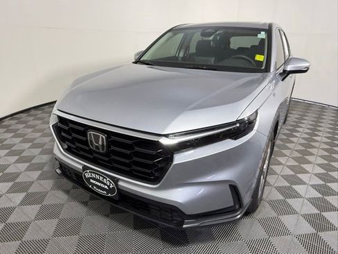 Used 2026 Honda CR-V EX image 2