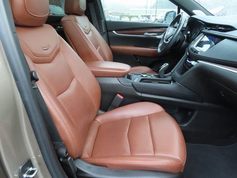 Used 2023 Cadillac XT5 Premium Luxury w/ Technology Package image 41