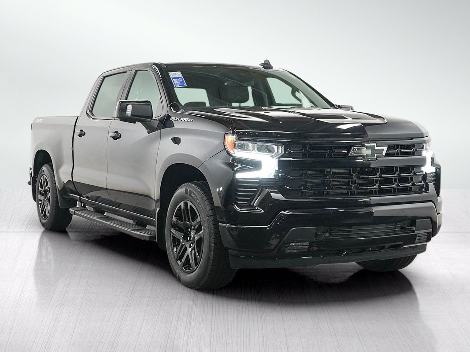 Used 2023 Chevrolet Silverado 1500 RST AWD/4WD image 7