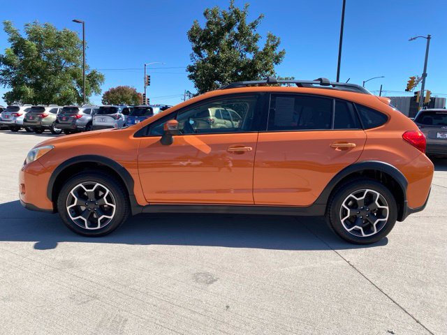 Used 2015 Subaru Crosstrek 2.0i Limited AWD/4WD image 2