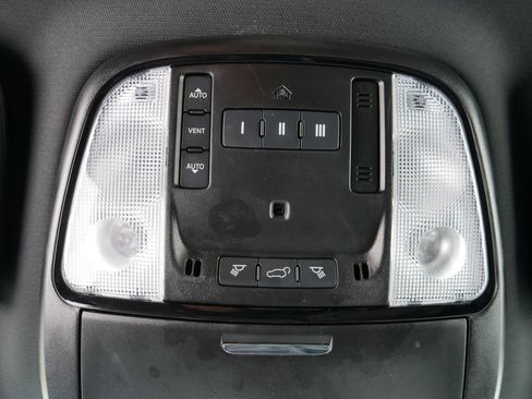 Certified 2024 Dodge Durango GT image 33