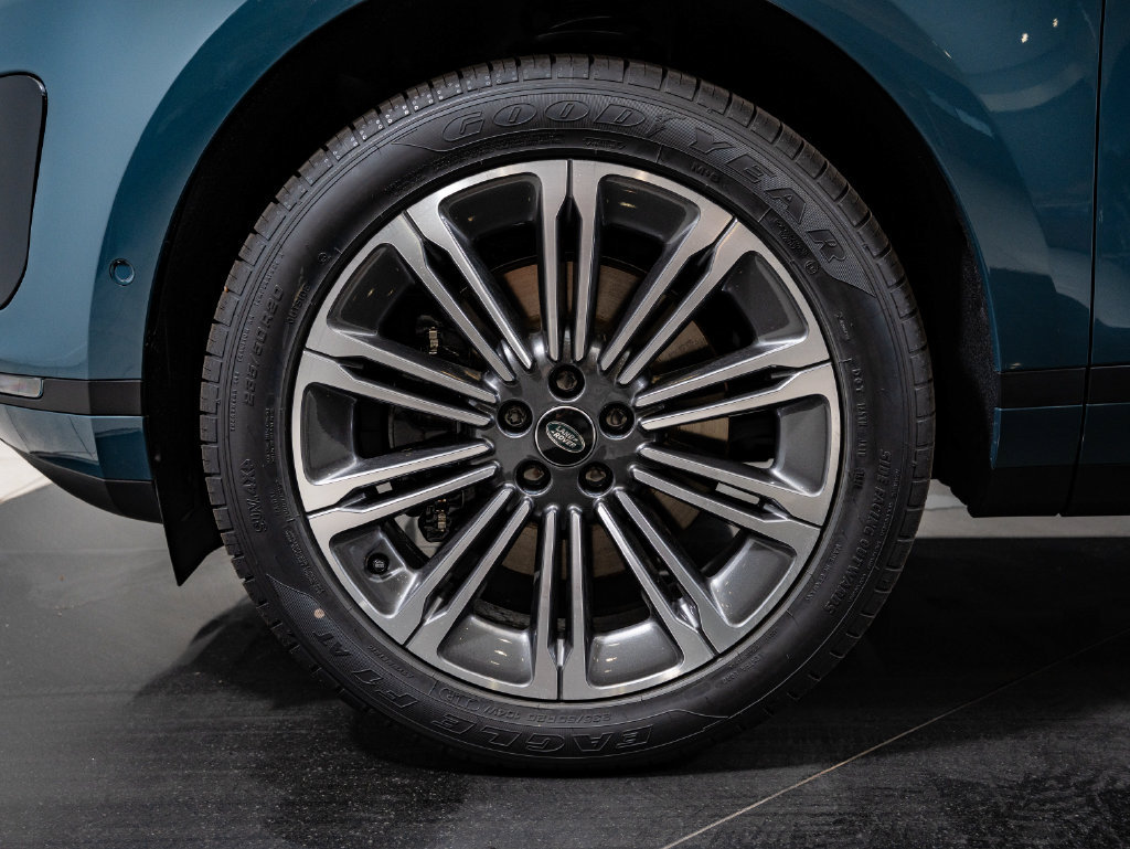 New 2026 Land Rover Range Rover Evoque S AWD/4WD image 13