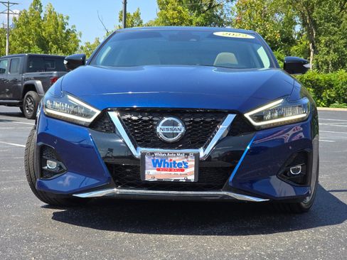 Used 2022 Nissan Maxima Platinum w/ Sport Mat Group FWD image 5