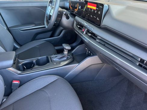 New 2026 Kia K4 FWD image 15