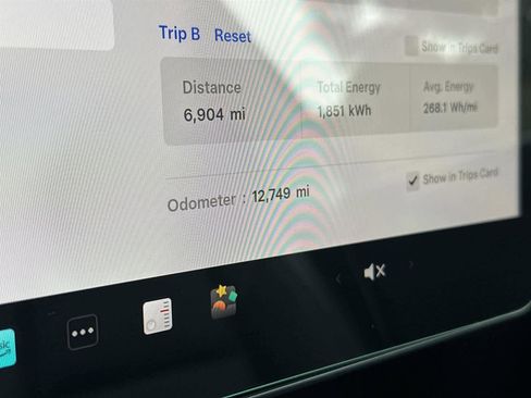 Used 2024 Tesla Model Y Long Range image 19