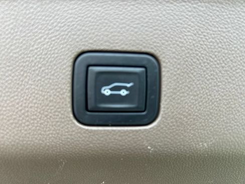 Used 2024 GMC Yukon Denali w/ Max Trailering Package AWD/4WD image 13