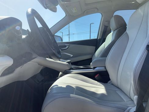 Used 2025 Acura RDX SH-AWD w/ Technology Package image 16