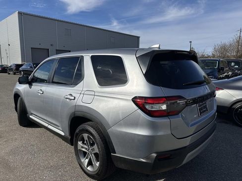 Used 2023 Honda Pilot EX-L image 5