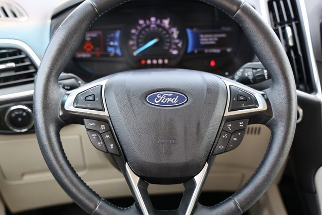 Used 2024 Ford Edge Titanium w/ Equipment Group 301A AWD/4WD image 15