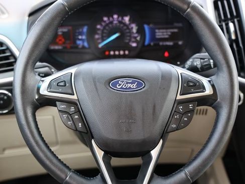 Used 2024 Ford Edge Titanium w/ Equipment Group 301A AWD/4WD image 15