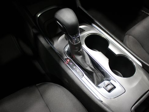 Used 2023 Chevrolet Malibu LT FWD image 18